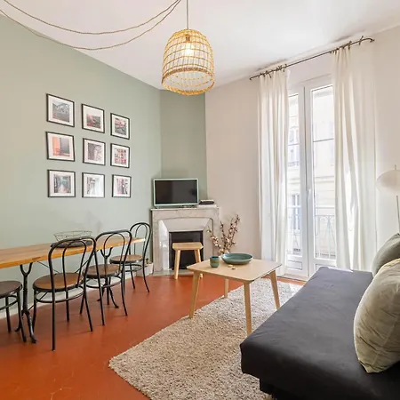 Apartman Luxurious Flat In The Heart Of *